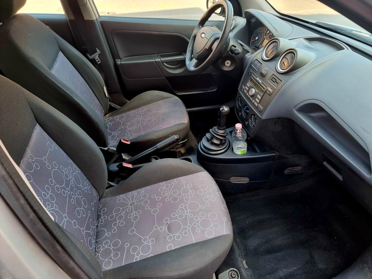 Ford Fiesta 1.4 TDCi 5p. ADATTA AI NEOPATENTATI