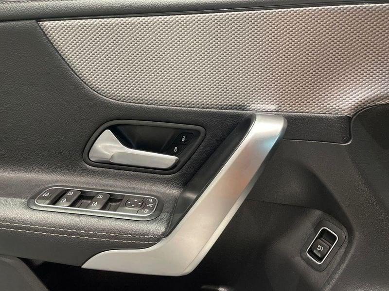 Mercedes-Benz CLA Shooting Brake 180 Sport auto