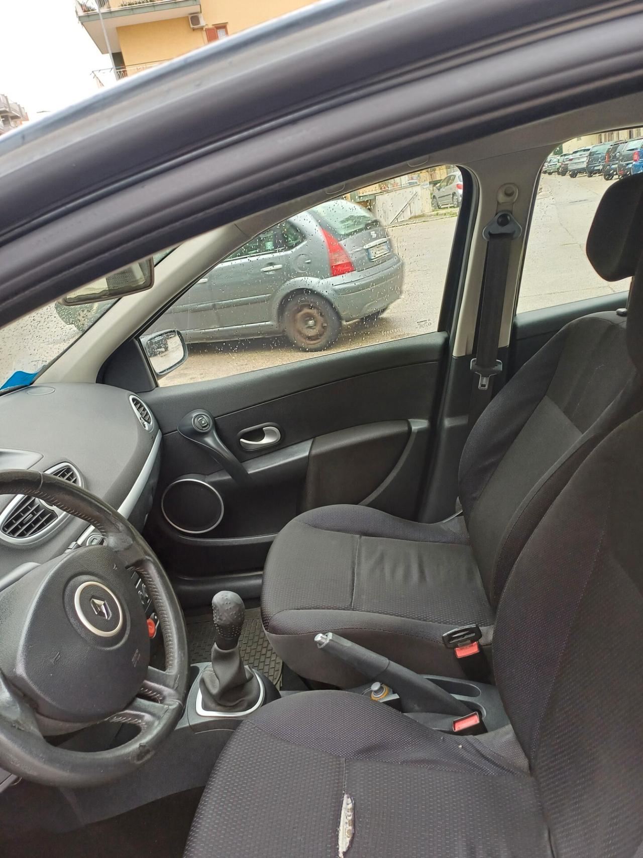 Renault Clio Storia 1.2 5 porte GPL Confort