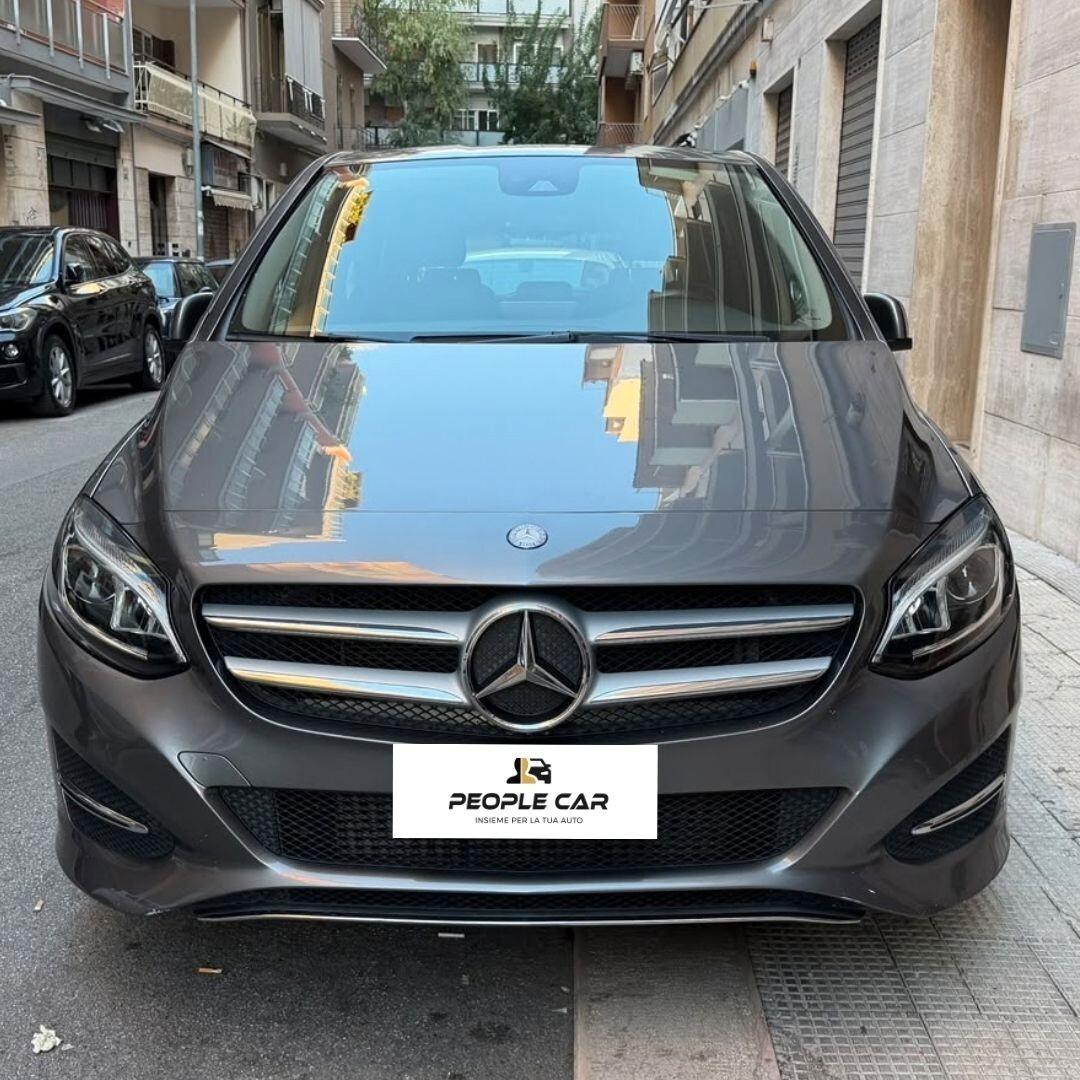 Mercedes Classe B 180d Aut - 109CV