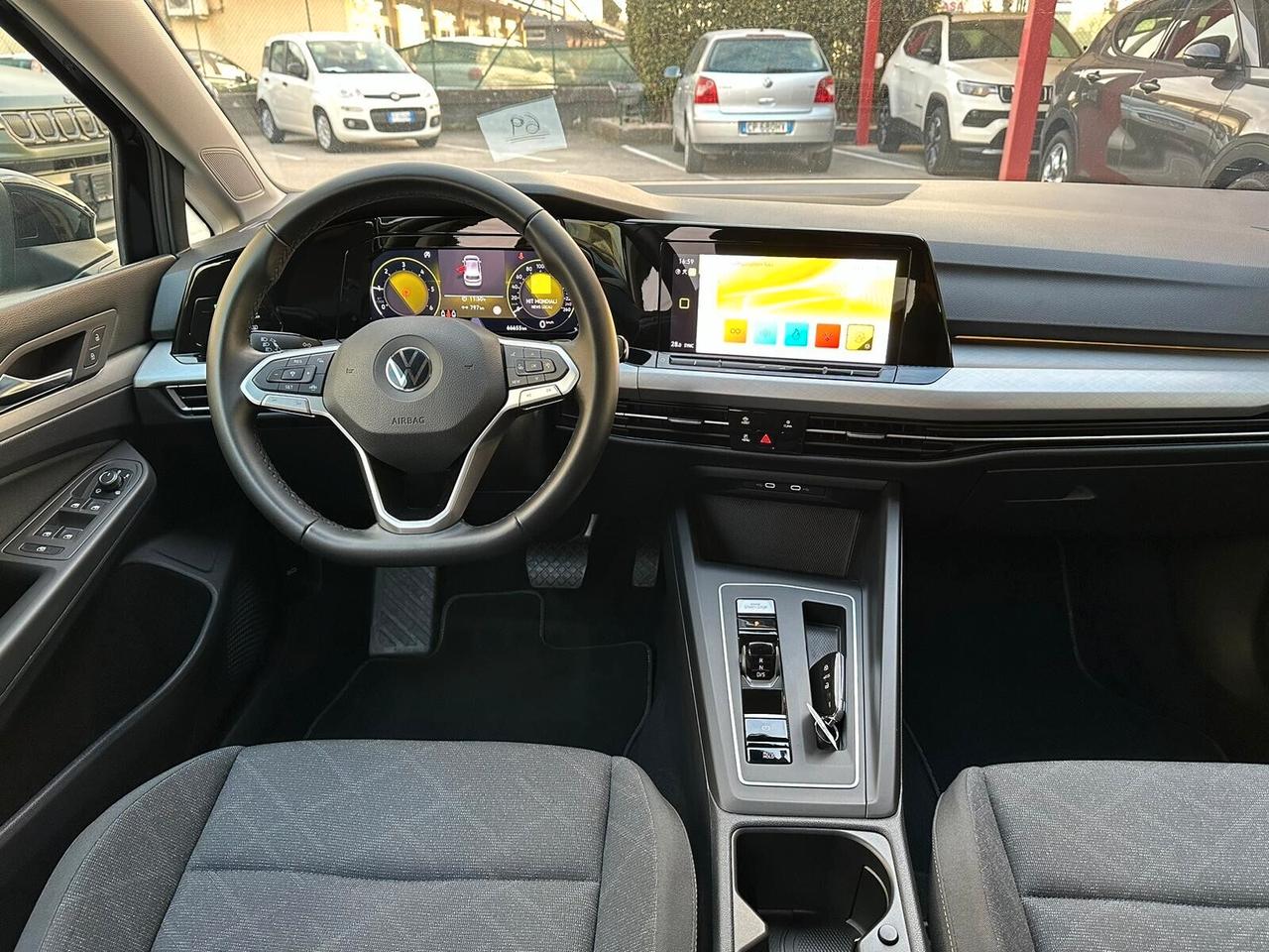 VOLKSWAGEN Golf 2.0 TDI 115 CV SCR Life DSG
