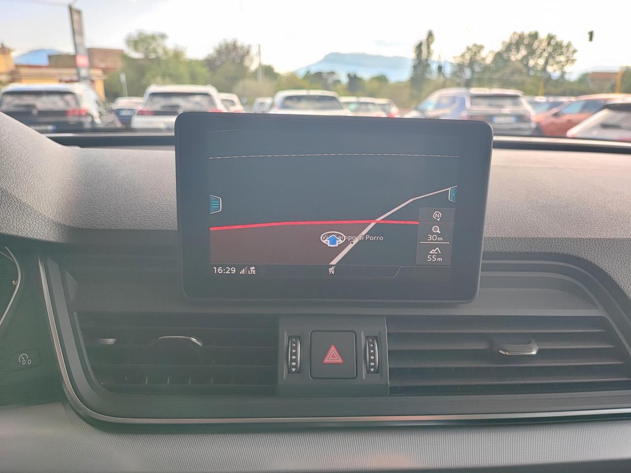 Audi Q5 40 TDI quattro S tronic Business Sport