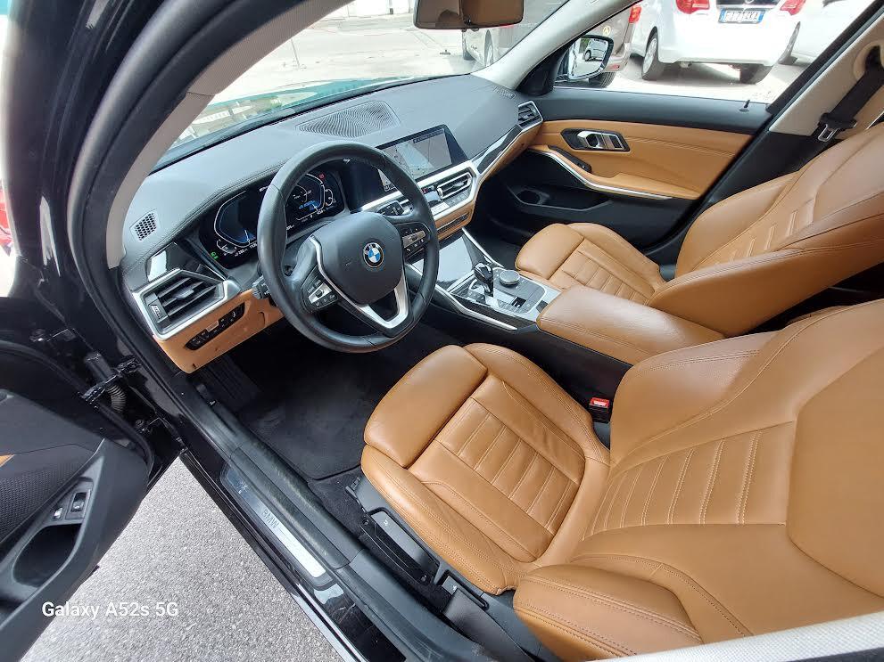 Bmw 320 320e Touring Luxury