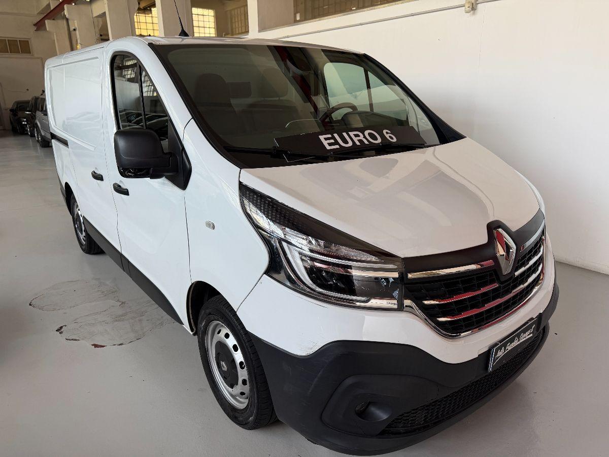 RENAULT TRAFIC 2.0 DCI 120CV PC-TN FURGONE ICE PLUS