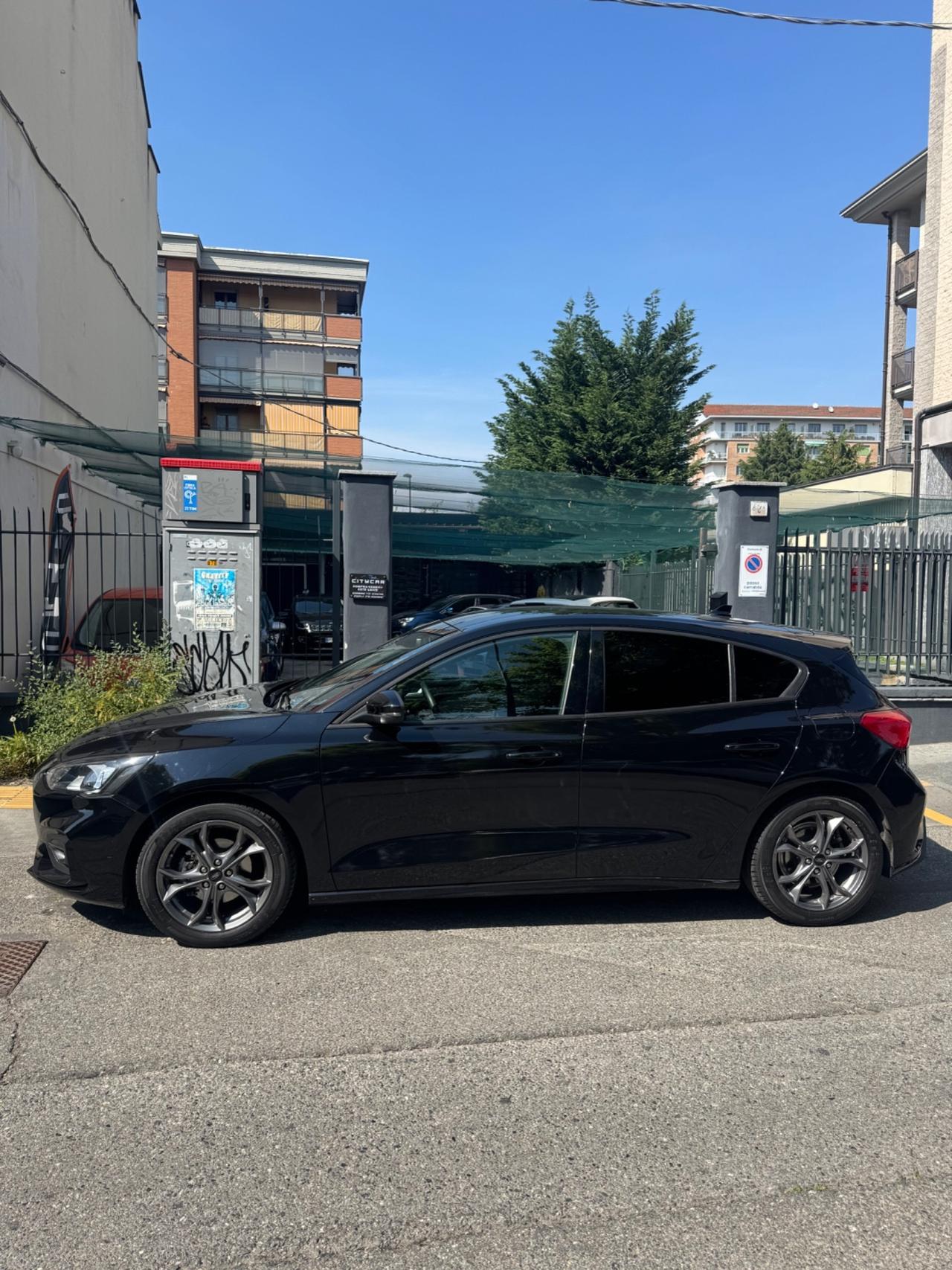 Ford Focus ST-Line EcoBoost Hybrid 1.0 125 cv