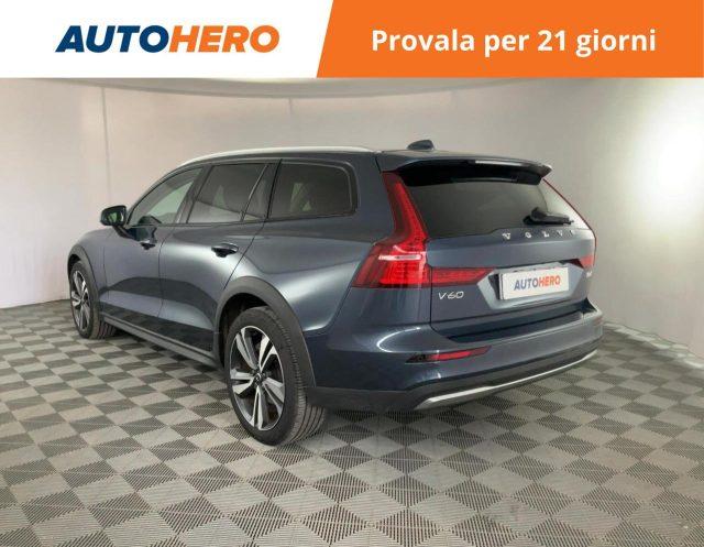 VOLVO V60 Cross Country B4 (d) AWD automatico Plus
