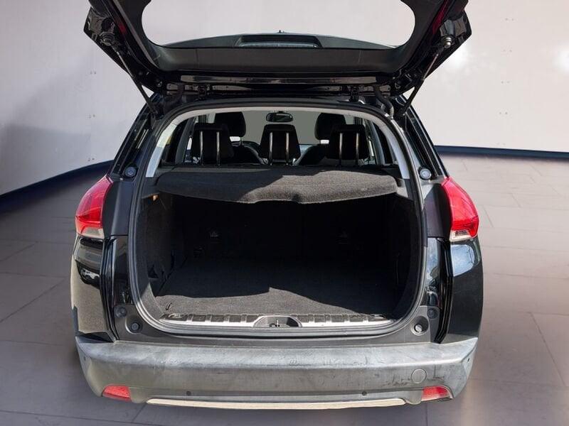 Peugeot 2008 2008 1.6 bluehdi Black Matt s&s 100cv