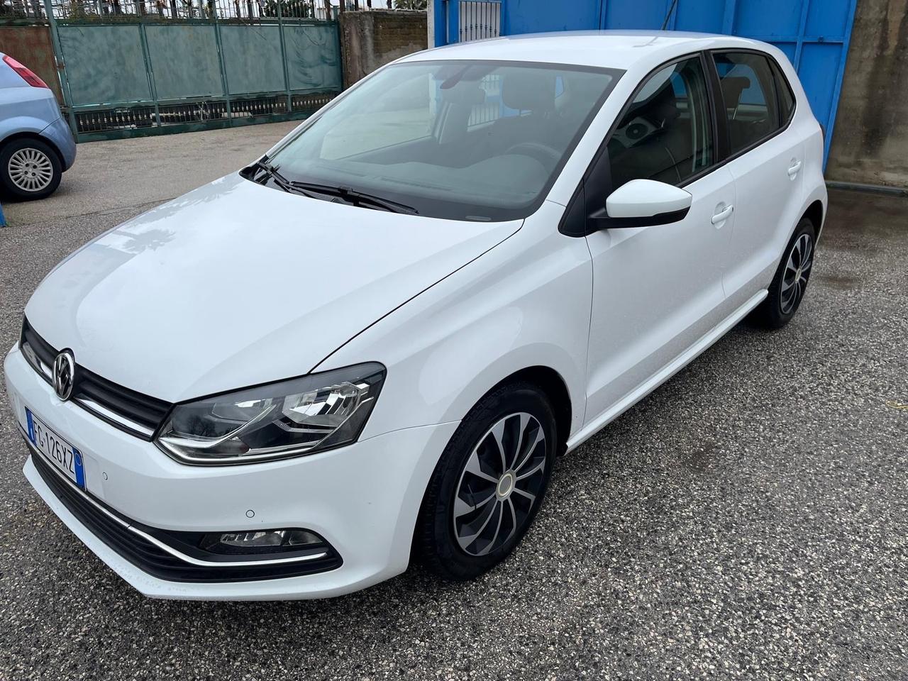 Volkswagen Polo 5P-1.4 tdi DSG-full-2017