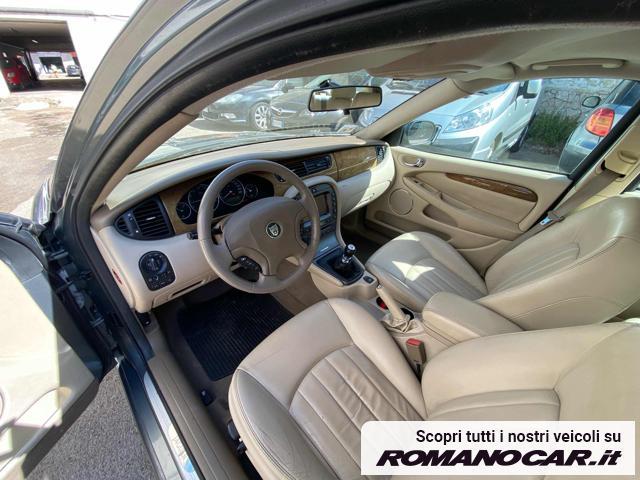 JAGUAR X-Type 2 litri V6 24V cat Executive