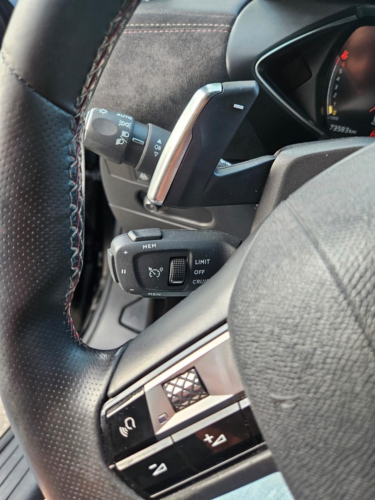 DS3 CROSSBACK PREFORMANCE Line 1.2 BENZ 155cv 114KW