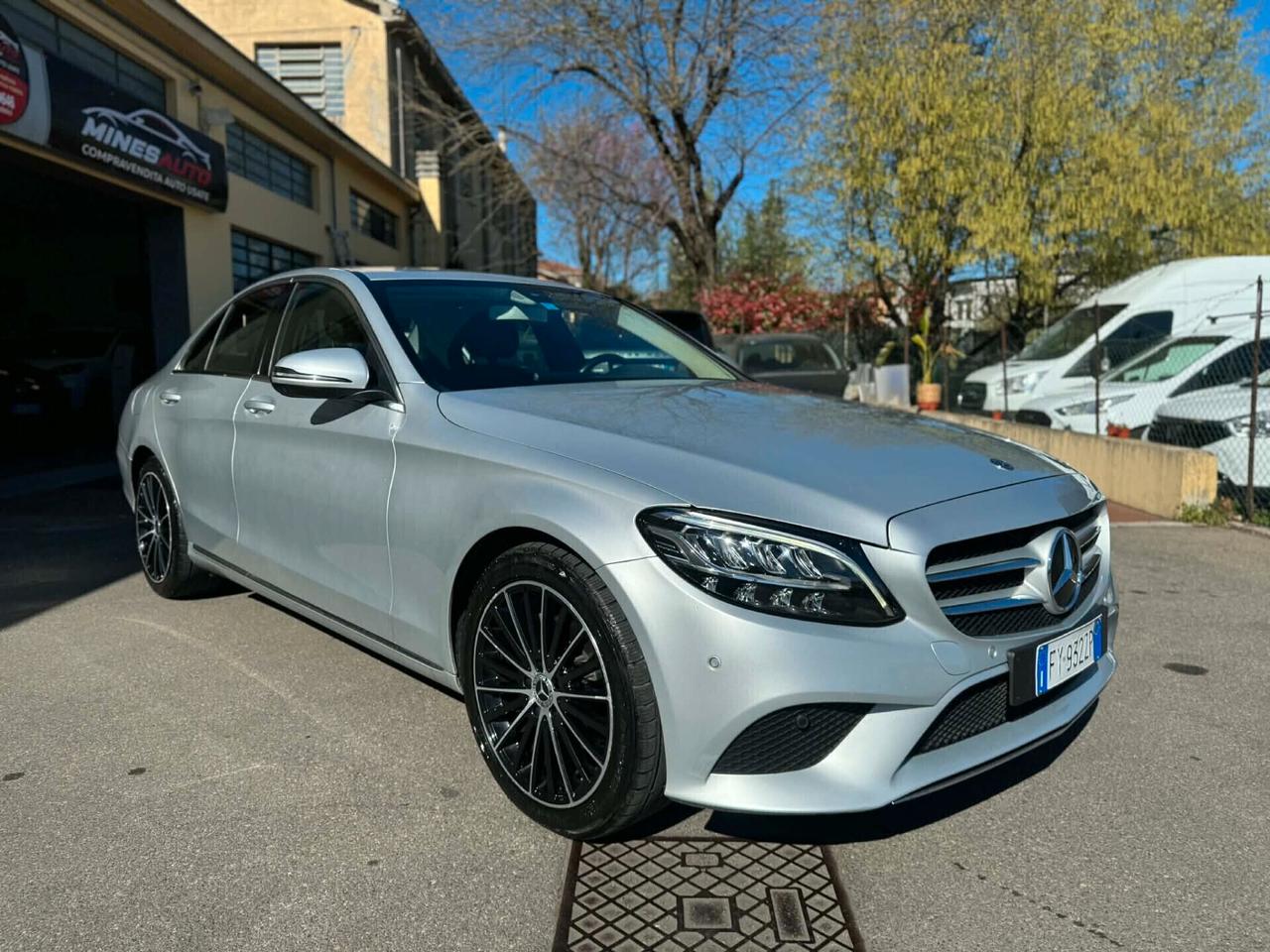 Mercedes Benz C200 Anno 2019 1.6 Diesel ACCESSORIATA