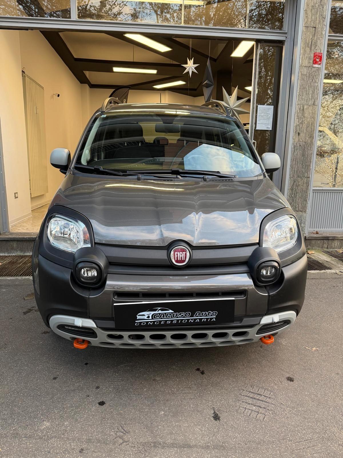 Fiat Panda 1.0 FireFly S&S Hybrid Garmin