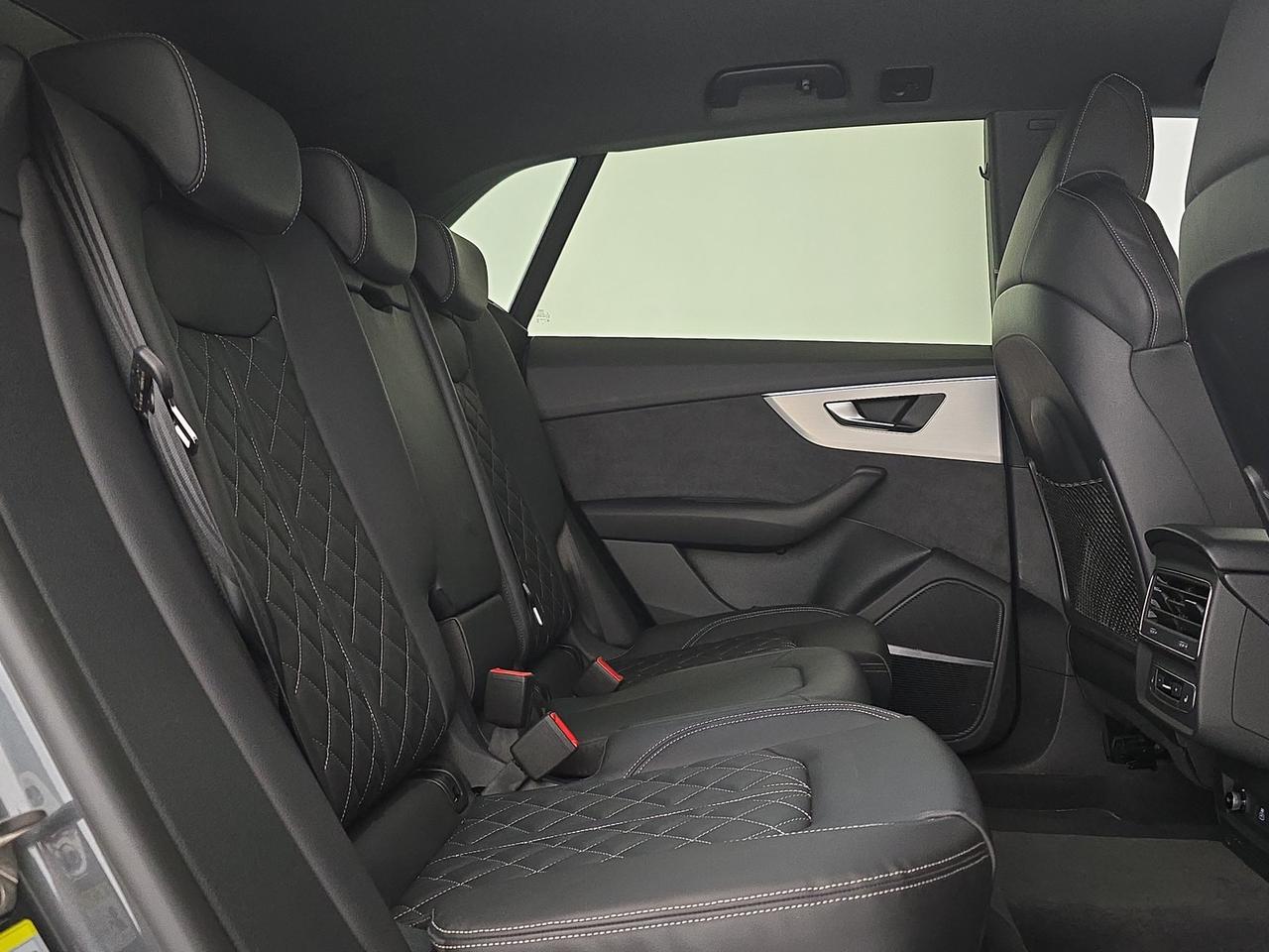 Audi Q8 60 3.0 tfsi e s line plus quattro tiptronic