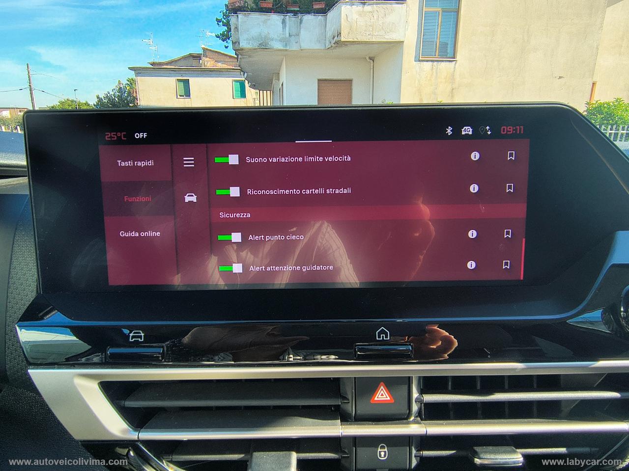 CITROEN C4 X Hybrid 136 e-DCS6 Max