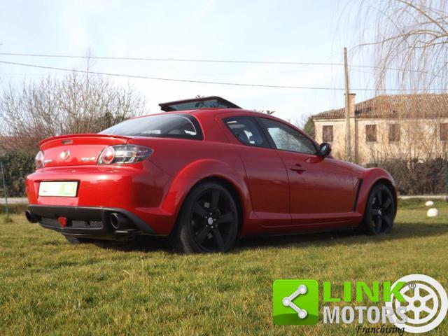 MAZDA RX-8 1.3 anno 2005 dispone di CRS ben tenuta