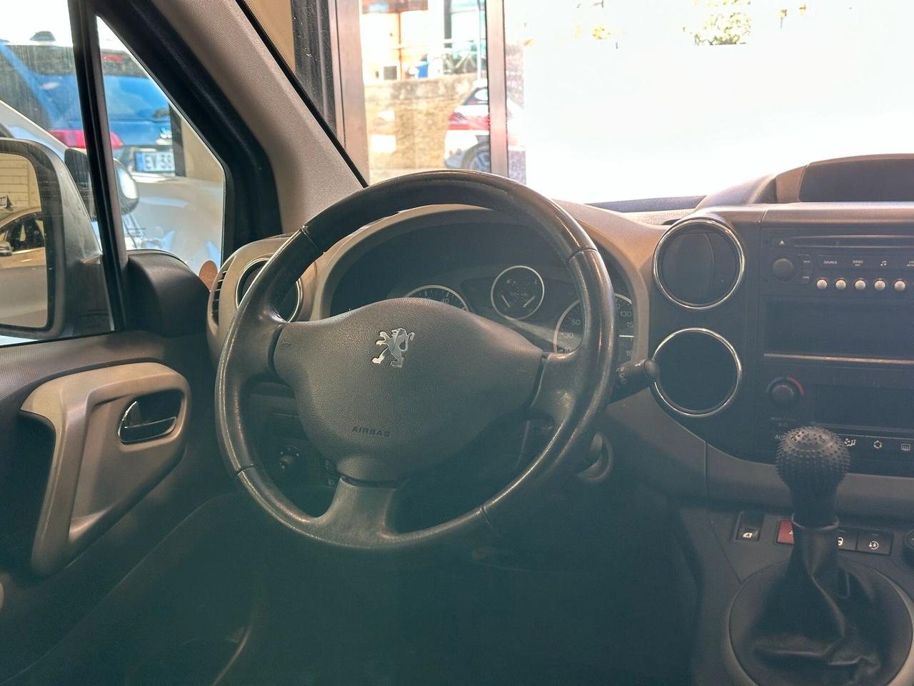 Peugeot Partner Tepee 1.6 HDi 92CV Outdoor