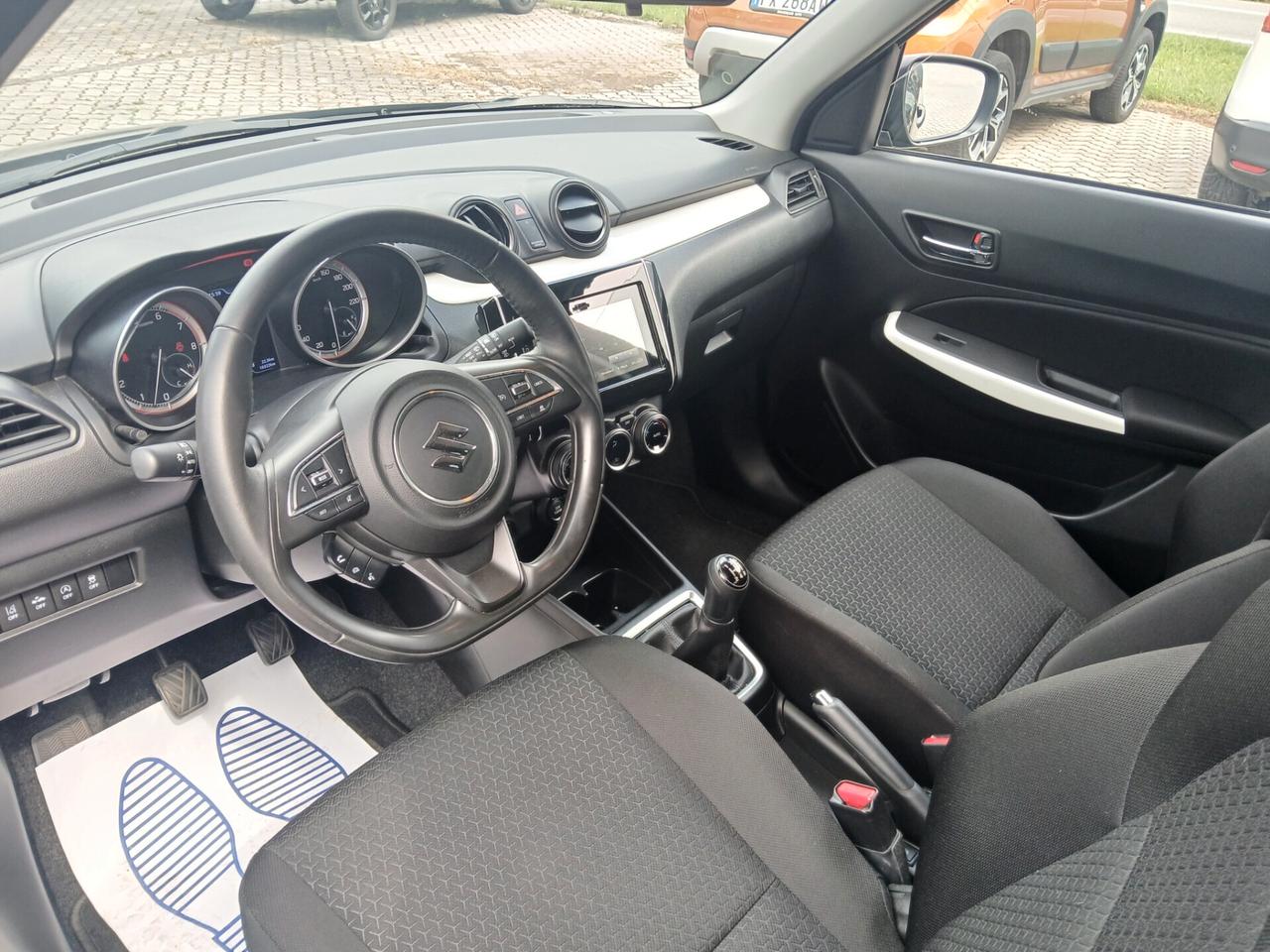 Suzuki Swift 1.2 Hybrid 4WD AllGrip Top