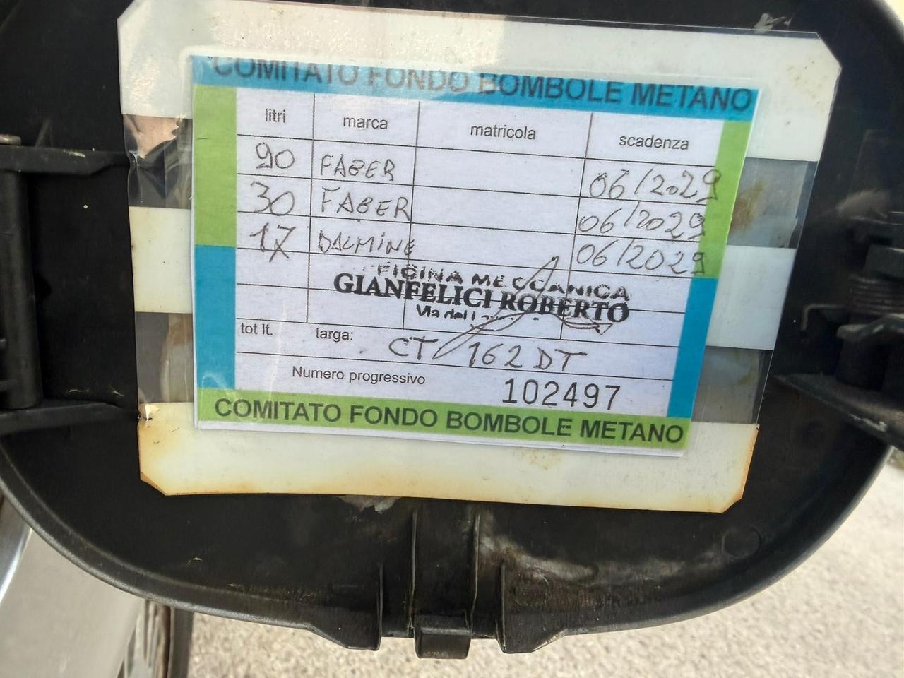 Lancia Thesis 2.0 turbo 20V Emblema METANO