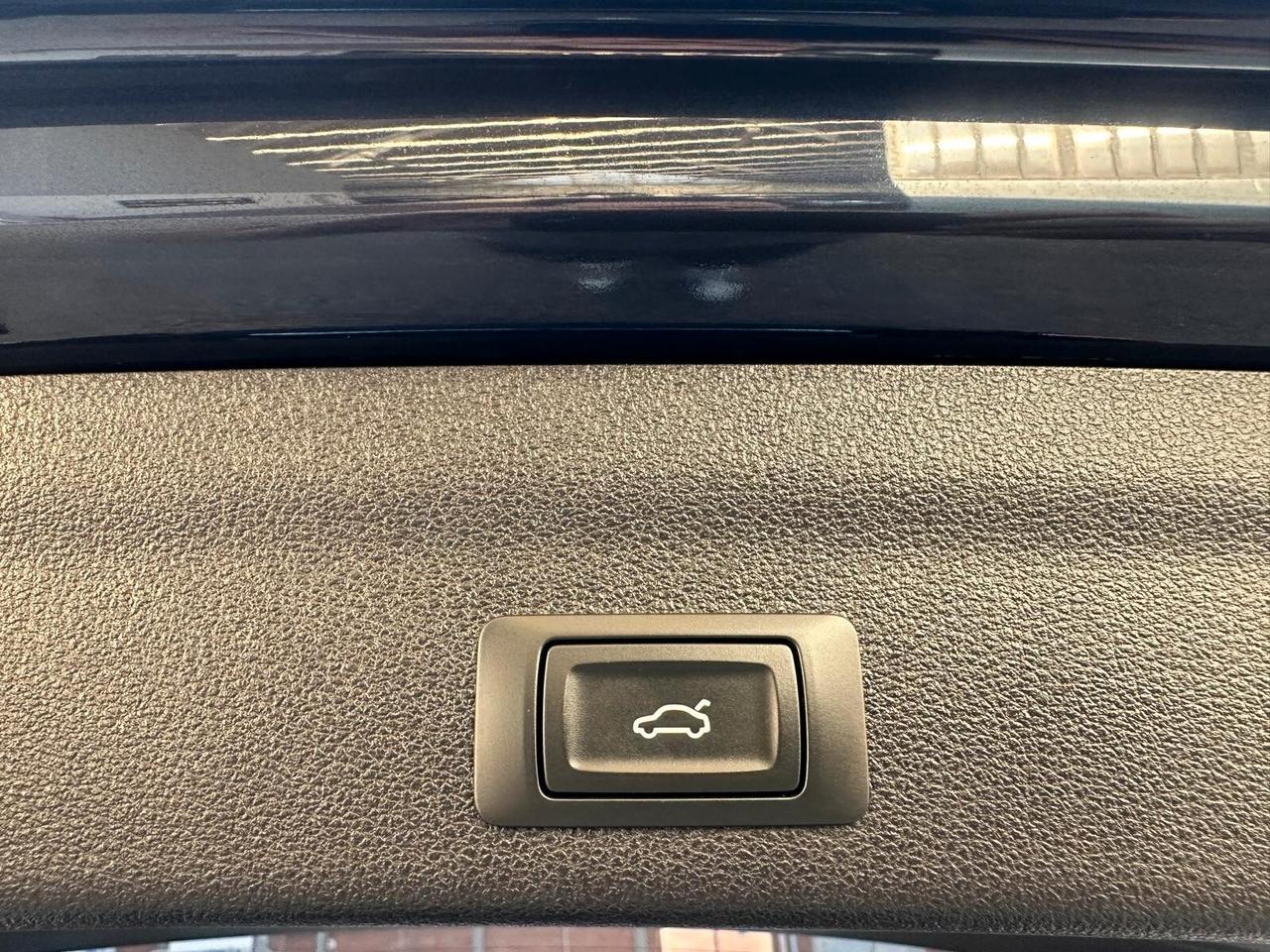 Audi A6 Avant 40 2.0 TDI quattro ultra S tronic