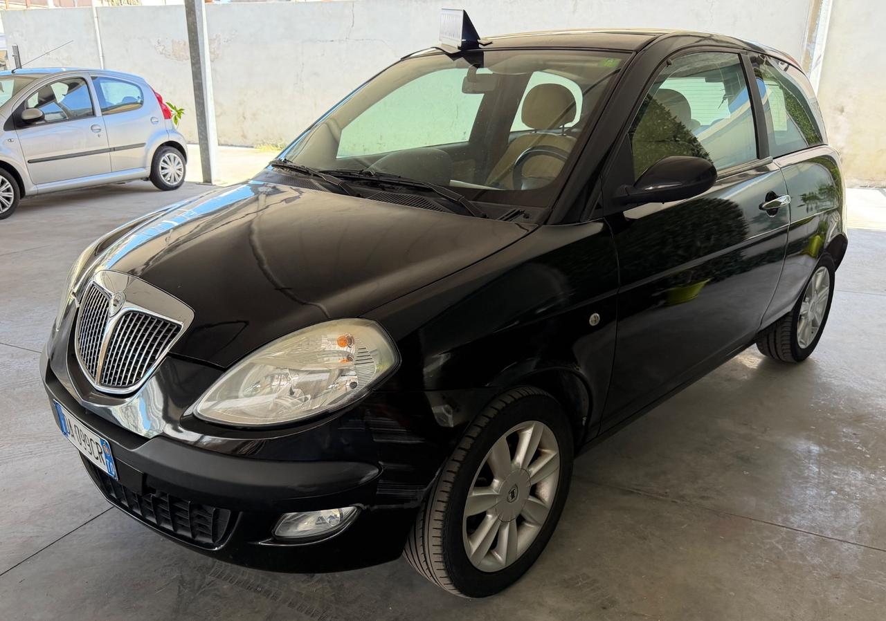 Lancia Ypsilon 1.3 Multijet 16V Oro