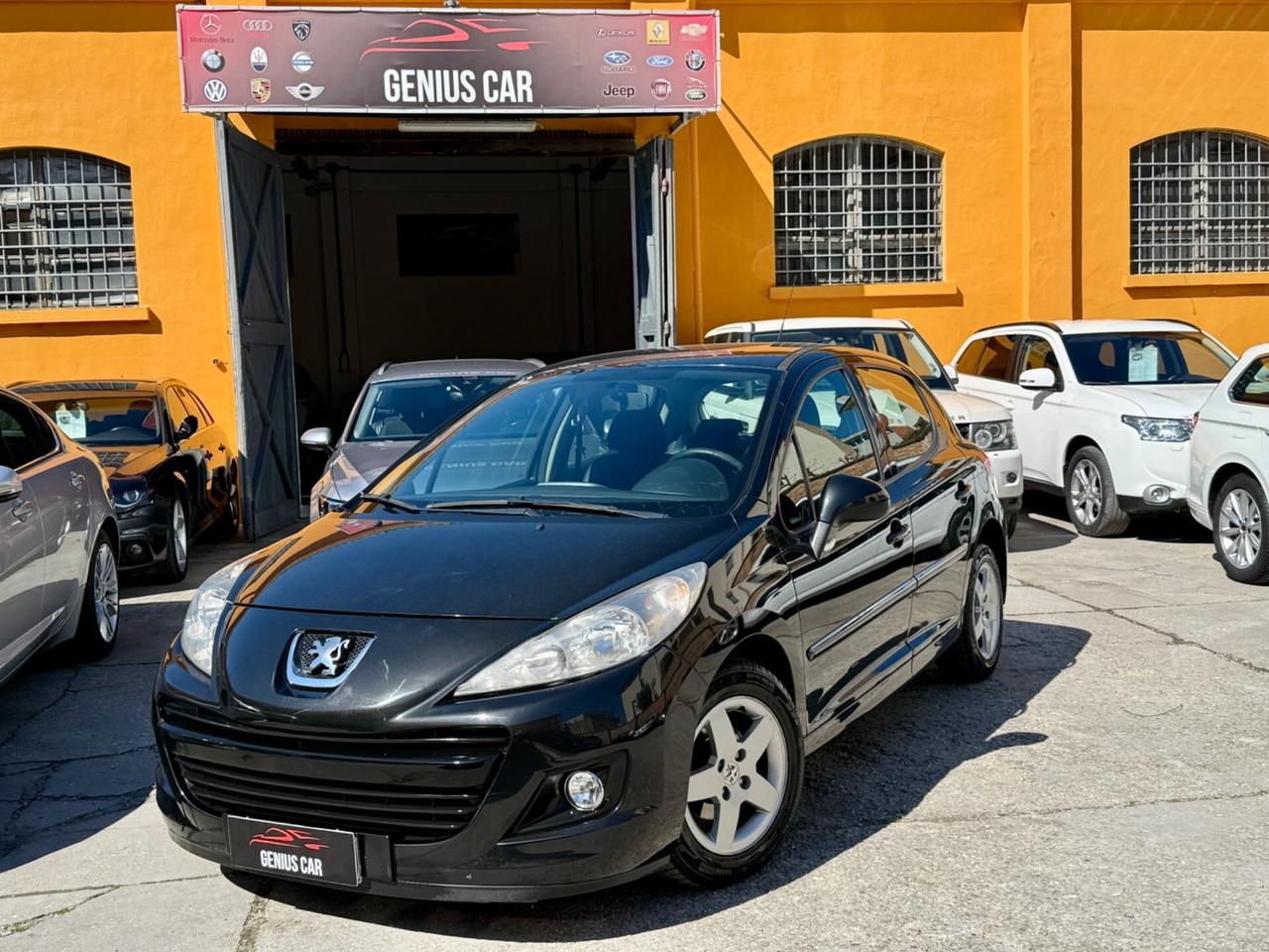 Peugeot 207 1.4 HDi 70CV 5p. Neopatentati