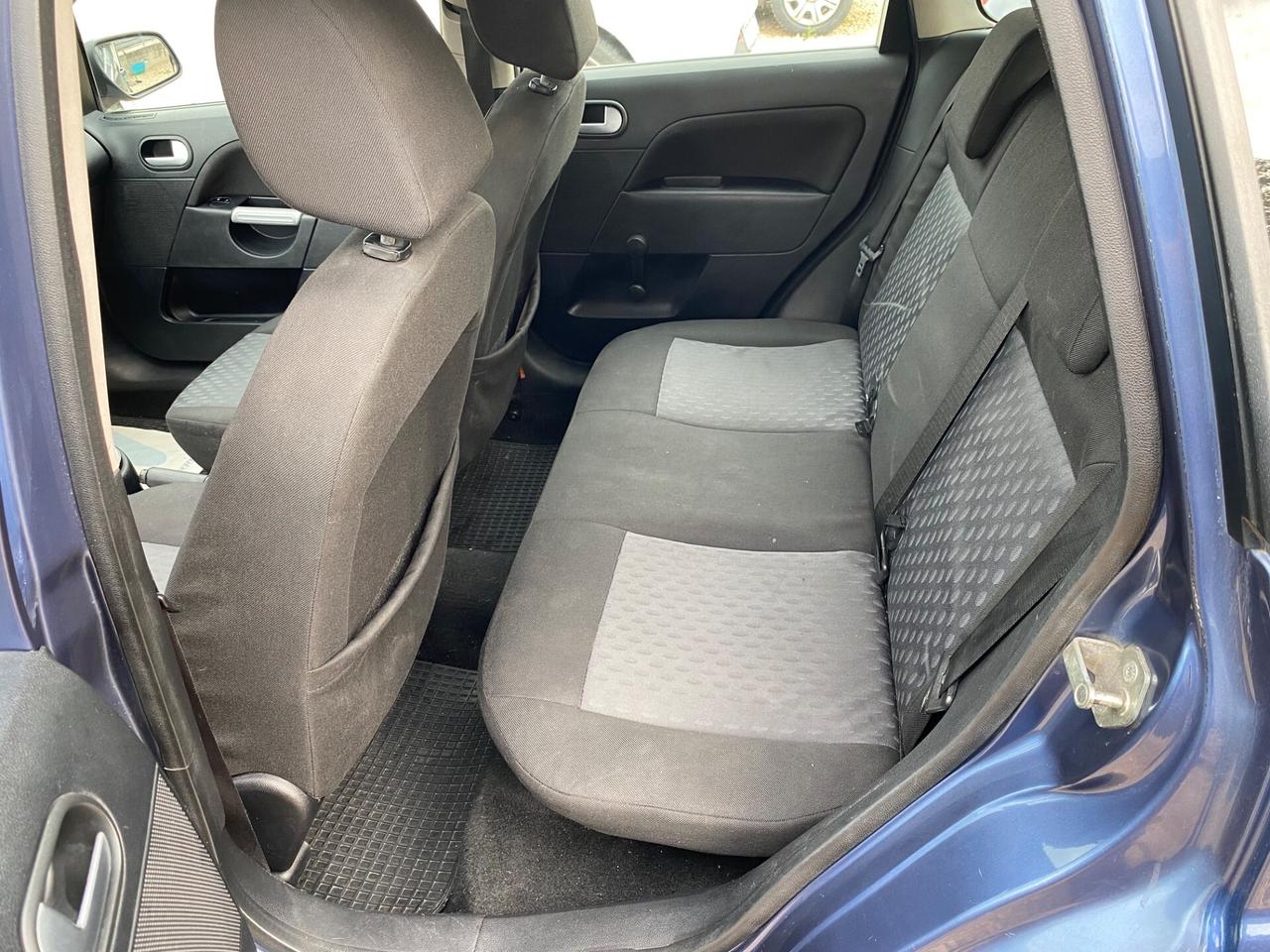 Ford Fiesta 1.4 TDCi 5p. Ghia