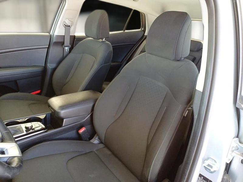 KIA SPORTAGE 1.6 CRDI MHEV BUSINESS 2WD DCT SUV