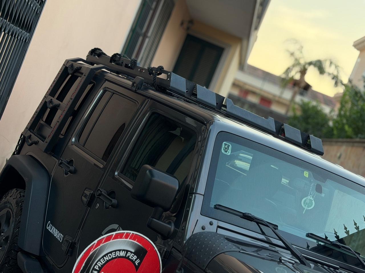 Jeep Wrangler Unlimited 2.8 CRD DPF Rubicon Auto AUTOCARRO N1