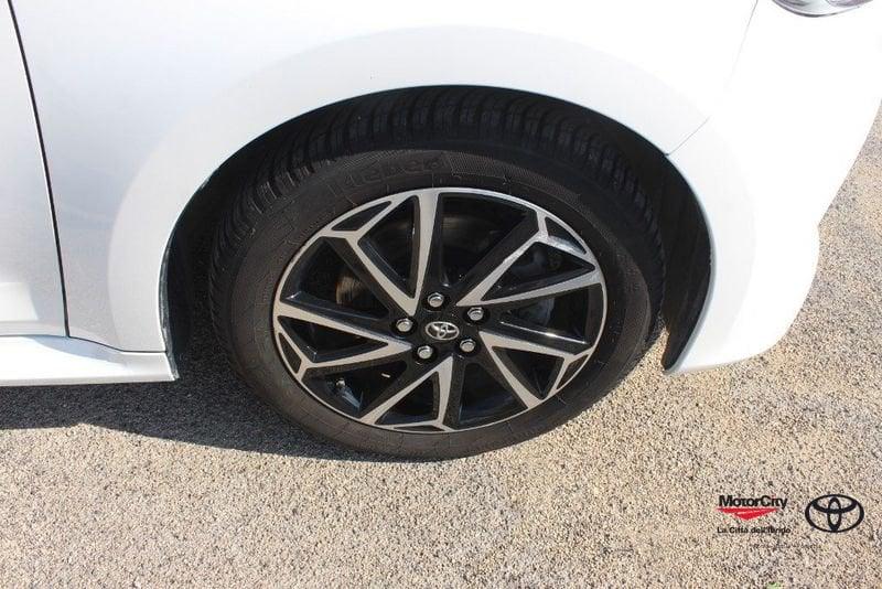Toyota Yaris 1.5 Hybrid 5 porte Trend