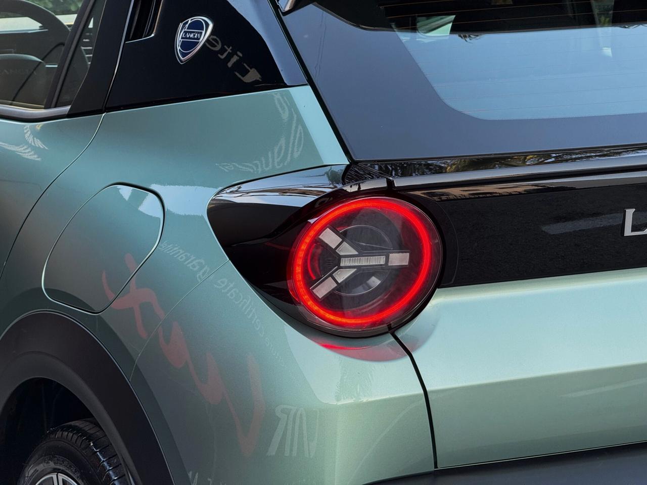 Lancia Ypsilon IV 1.2 MHEV 110CV E-DCT 101CV LED