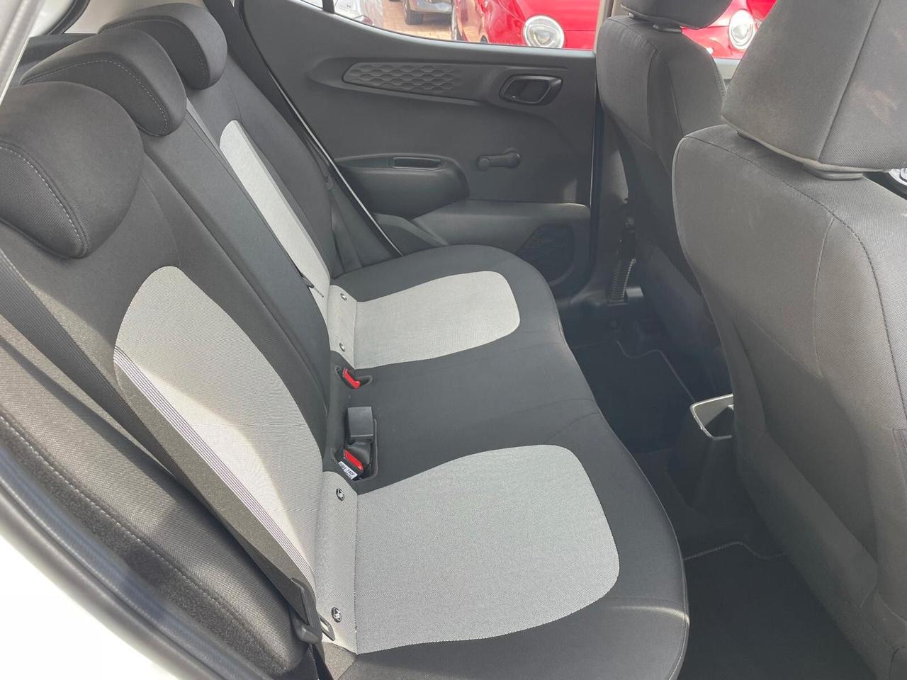 Hyundai i10 1.0 BENZINA