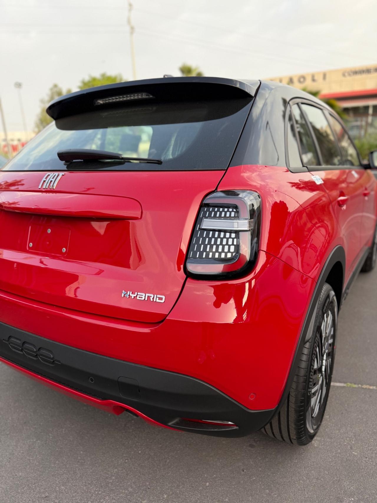 Fiat 600 Hybrid POP BI COLORE KM 0