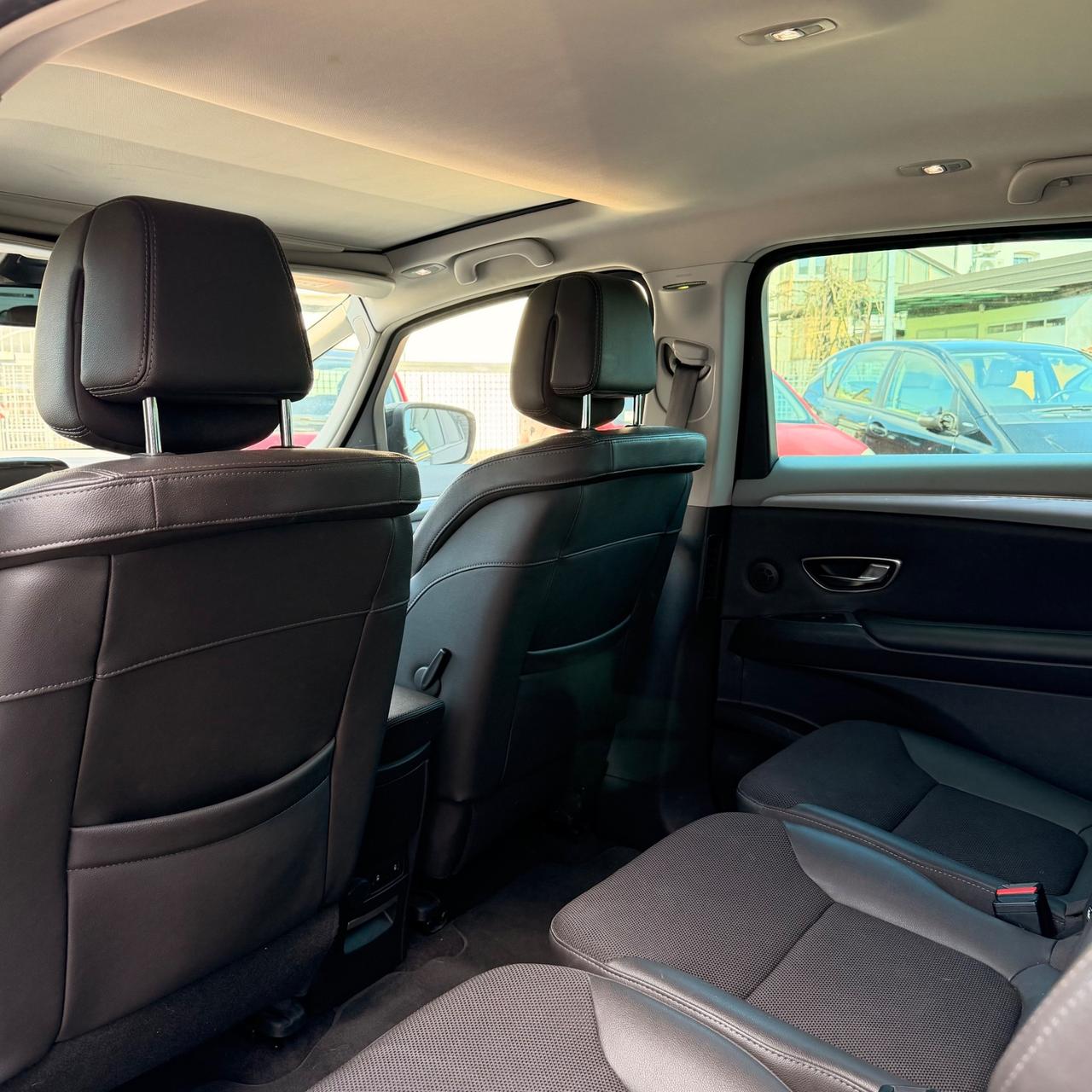 Renault Espace dCi 160CV EDC Energy Intens