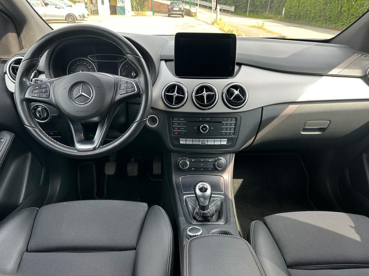 Mercedes-Benz B 180 Sport B 180 D #10480