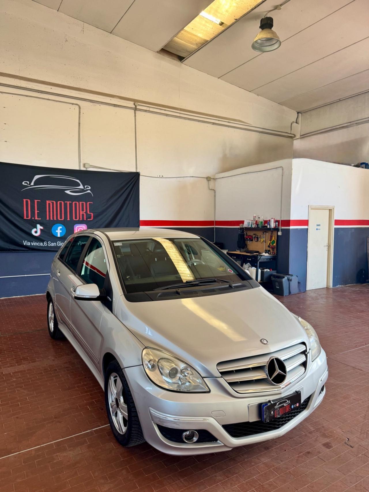 Mercedes-benz A 170 180 BlueEFFICIENCY Style