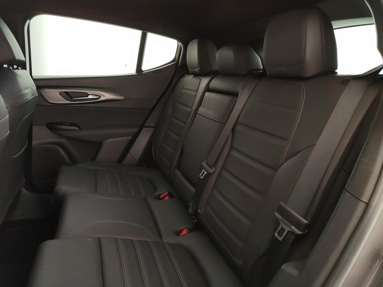 Alfa Romeo Tonale 1.6 diesel 130 CV TCT6 Veloce