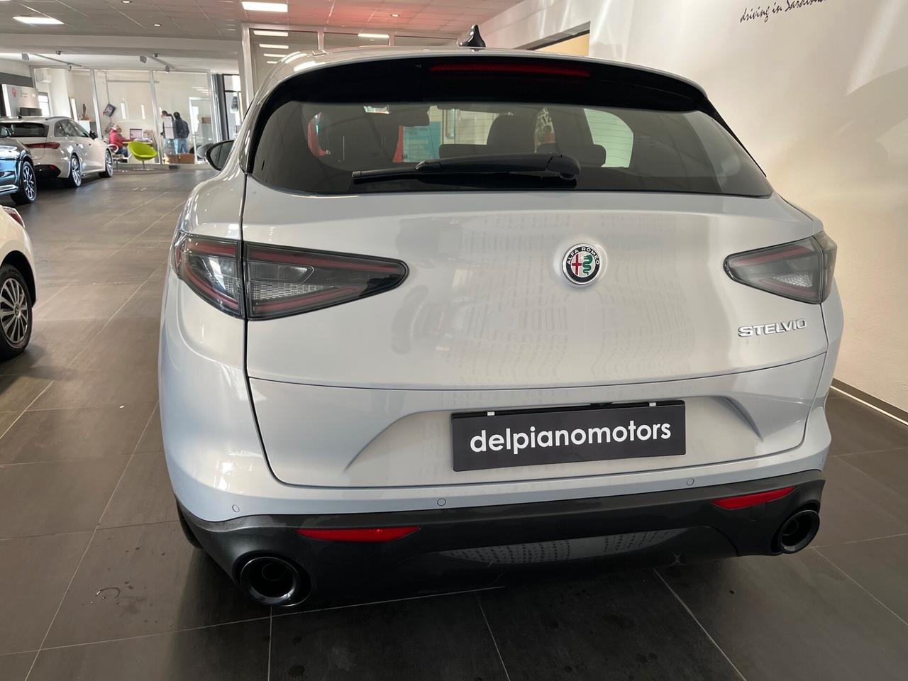 Alfa Romeo Stelvio 2.2 Turbodiesel 160 CV AT8 RWD Sprint