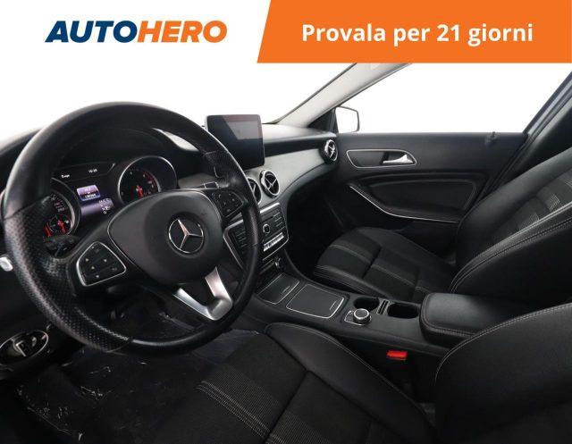 MERCEDES-BENZ GLA 200 d Automatic Sport