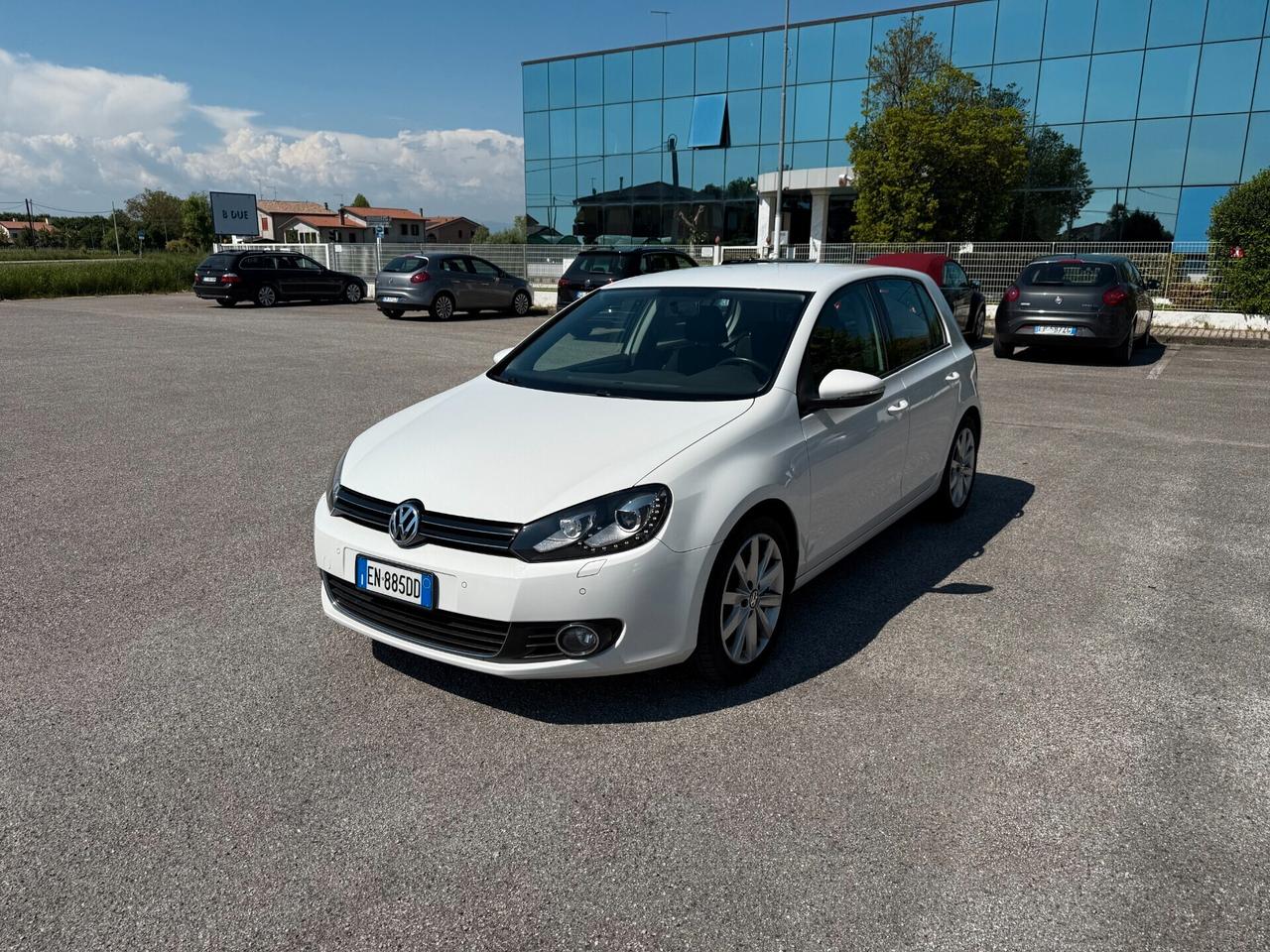 Volkswagen Golf 1.6 TDI DPF 5p. Highline