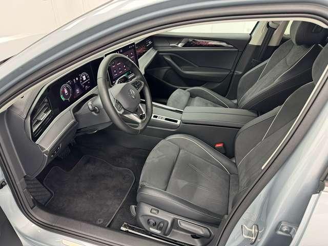Volkswagen Passat ELEGANCE 2.0 TDI 150 CV DSG *FARI PERF+NAVI* PROMO