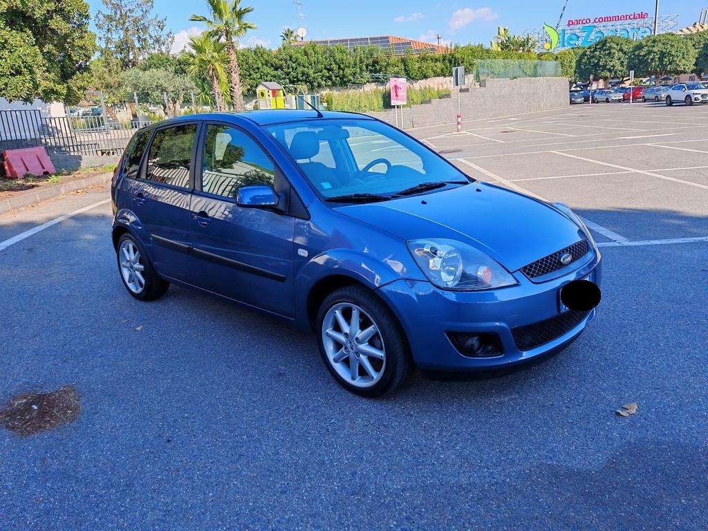 Ford Fiesta 1.4 TDC Diesel con 140.000Km