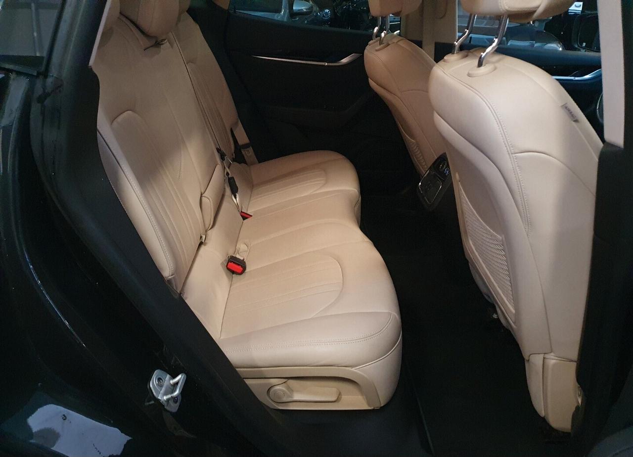 MASERATI Levante 3.0 V6 Diesel 250cv PARI AL NUOVO