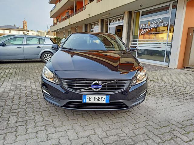 VOLVO S60 D2 Powershift Kinetic