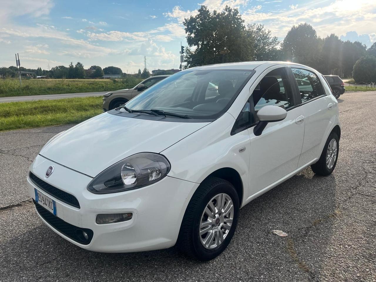 Fiat Punto 1.4 8V 5 porte Natural Power Street