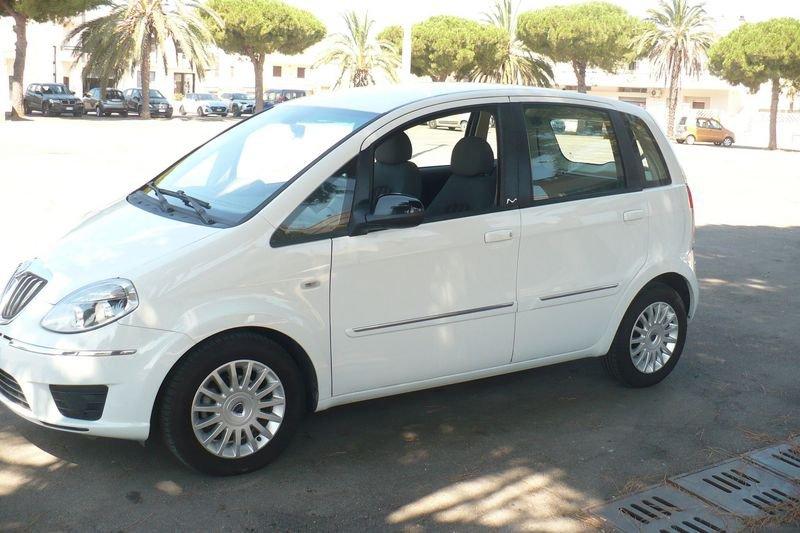 Lancia Musa Musa 1.4 16V Gold