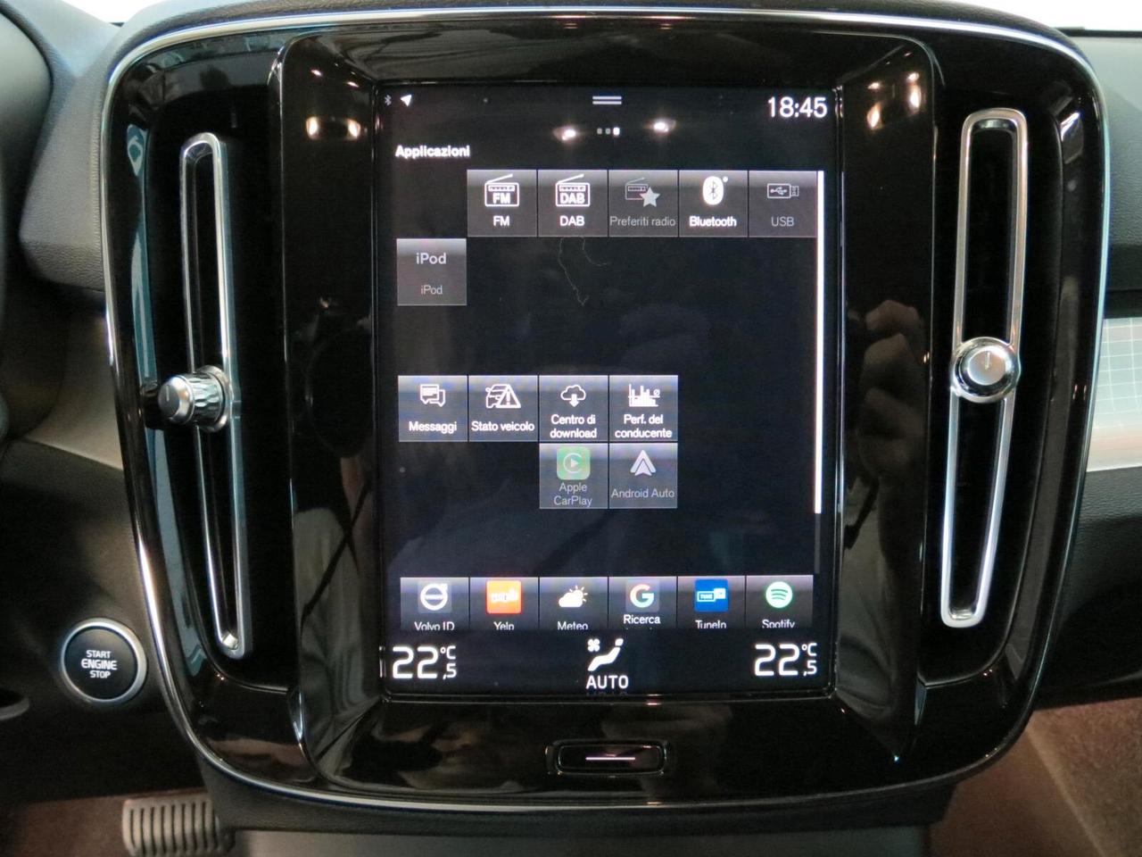 Volvo XC40 T3 Geartronic Momentum Pro