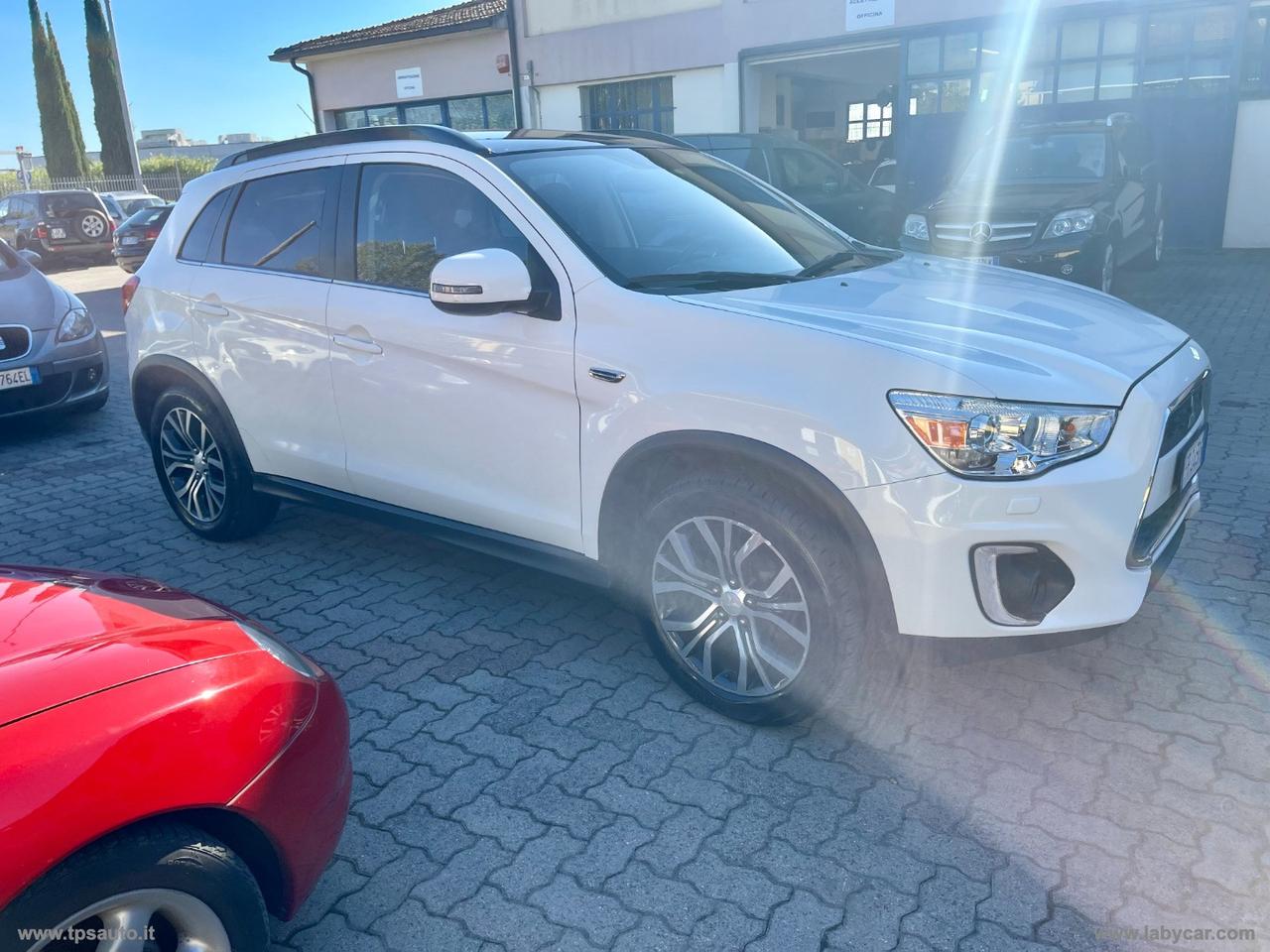MITSUBISHI ASX 1.6 DI-D 114CV 2WD Instyle Panoramic