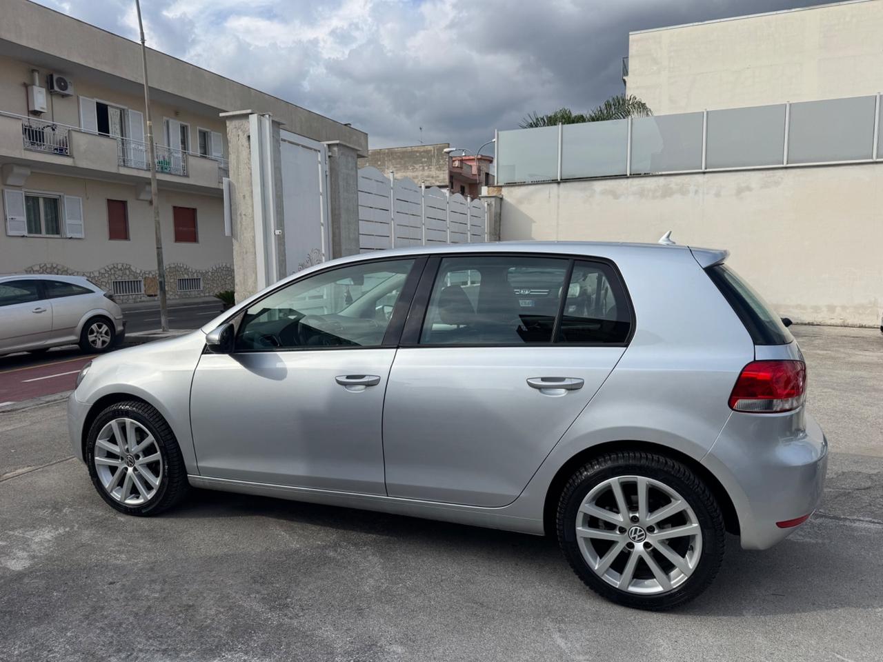 Volkswagen Golf 1.6 DIESEL 105CV 2009