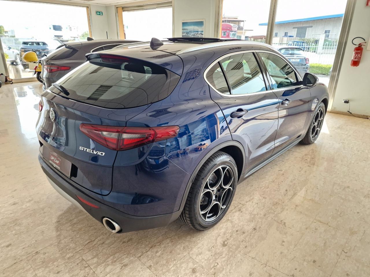 Alfa Romeo Stelvio 180 CV Tetto Apribile