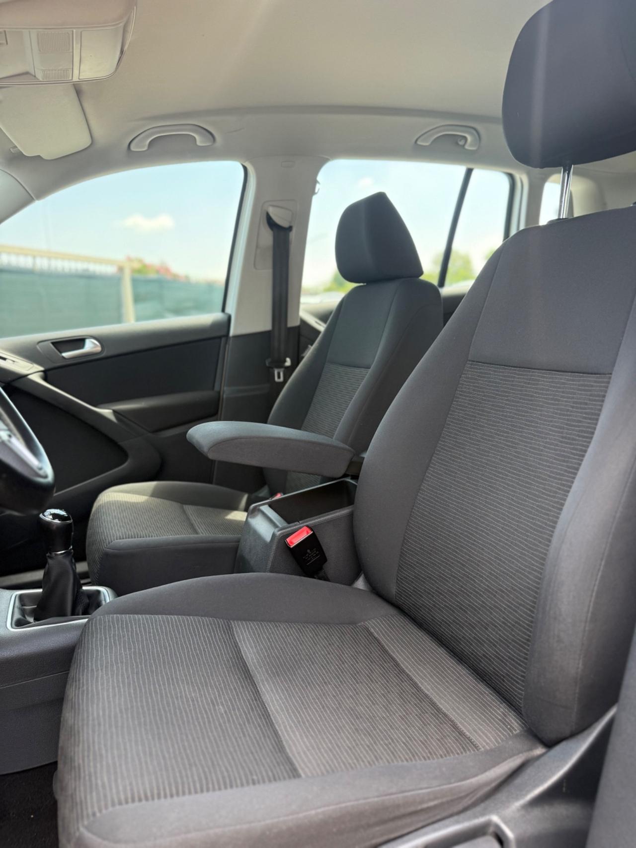 Volkswagen Tiguan 2.0 TDI 110CV Business Sport & Style BlueMotion Tech.